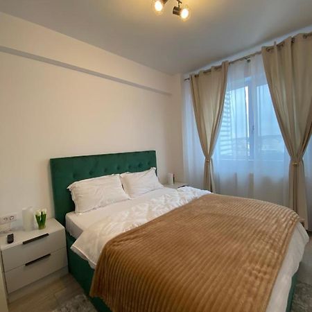 Homey Apartament 2 Rooms Palas Mall Iasi Extérieur photo